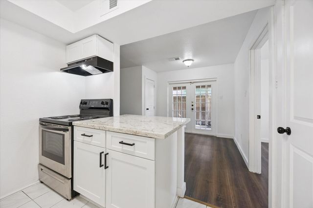 1936 Upland Drive, Houston, TX 77043