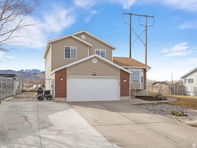 1266 E 850 N, Tooele, UT 84074