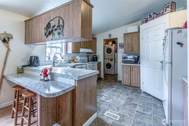 22711 91st Avenue Ct E, Graham, WA 98338