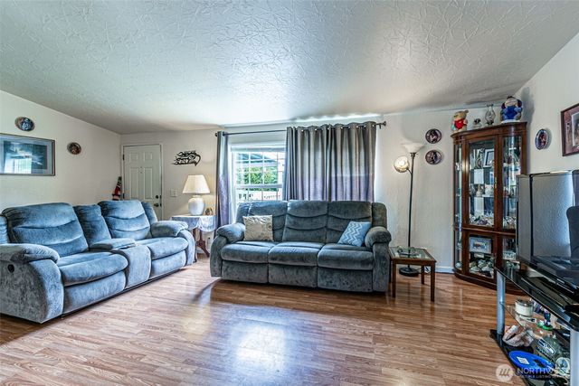 22711 91st Avenue Ct E, Graham, WA 98338