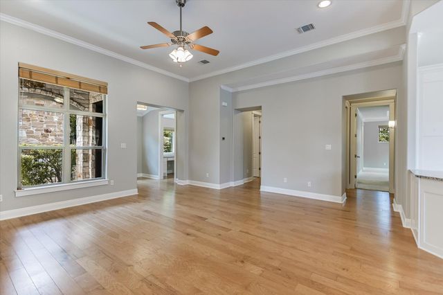 13504 Golden Wave LOOP 51, Bee Cave, TX 78738