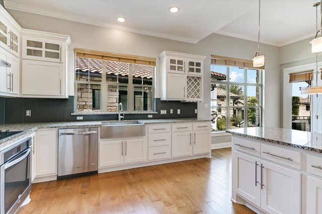 13504 Golden Wave LOOP 51, Bee Cave, TX 78738