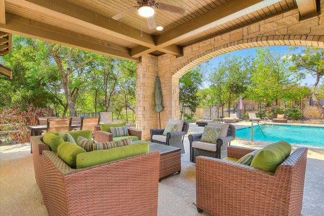 13504 Golden Wave LOOP 51, Bee Cave, TX 78738