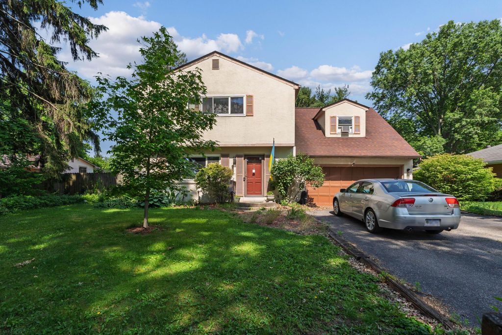 1479 Devonhurst Drive, Columbus, OH 43232