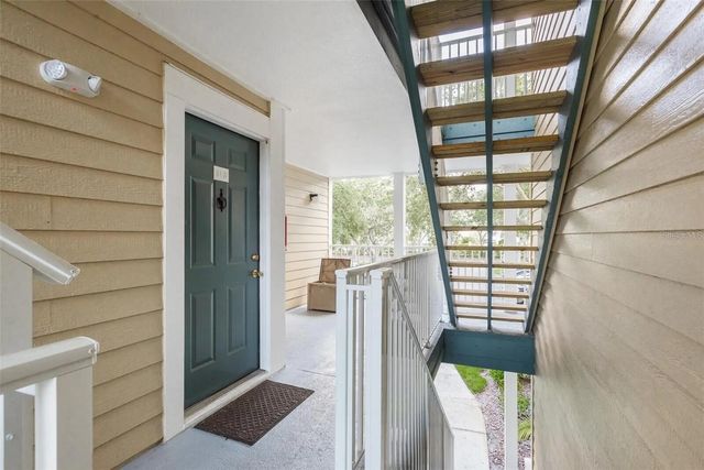 4107 CHATHAM OAK COURT 313, Tampa, FL 33624