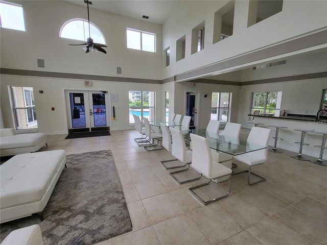 4107 CHATHAM OAK COURT 313, Tampa, FL 33624