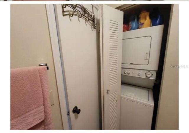 4107 CHATHAM OAK COURT 313, Tampa, FL 33624