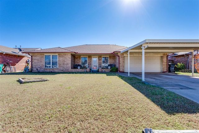 32 Danfield Drive, Oklahoma City, OK 73149
