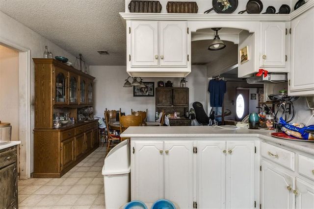 32 Danfield Drive, Oklahoma City, OK 73149