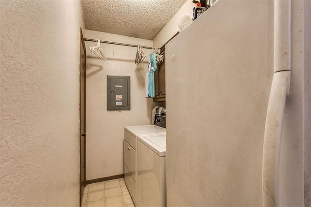 32 Danfield Drive, Oklahoma City, OK 73149