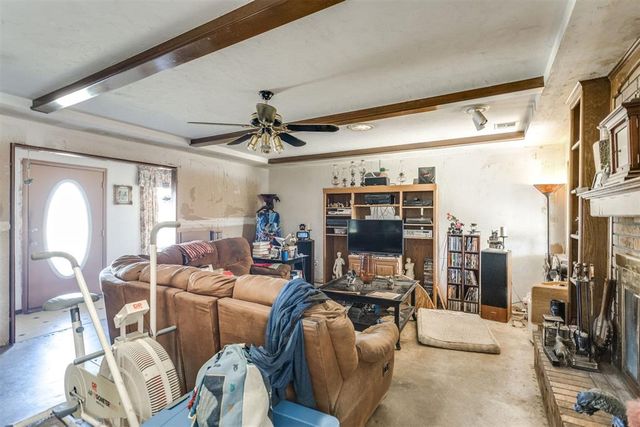 32 Danfield Drive, Oklahoma City, OK 73149