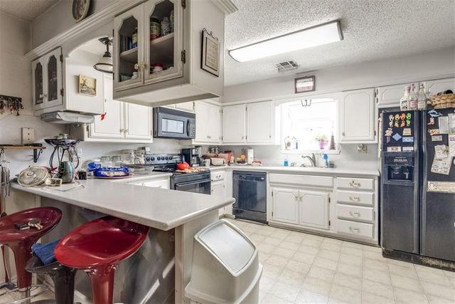 32 Danfield Drive, Oklahoma City, OK 73149