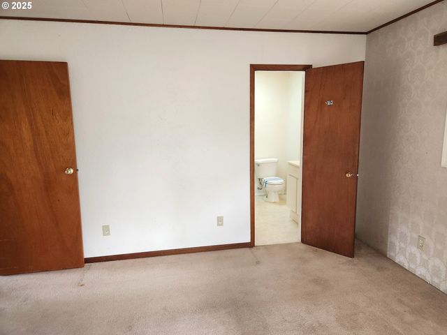 81029 LOST CREEK Rd, Dexter, OR 97431