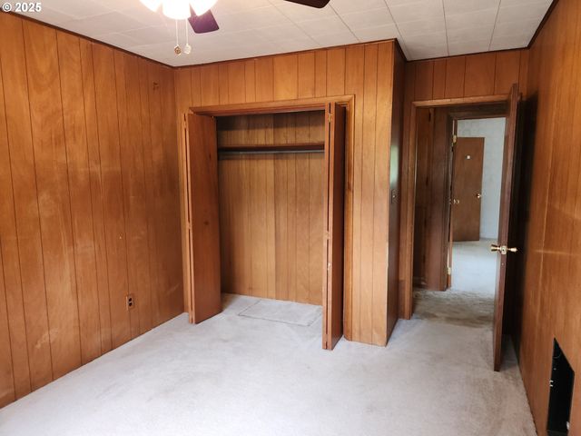 81029 LOST CREEK Rd, Dexter, OR 97431