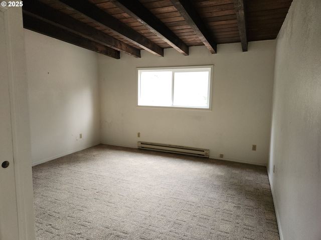 81029 LOST CREEK Rd, Dexter, OR 97431