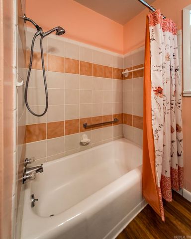 59 Wesley Dr, Sherwood, AR 72120