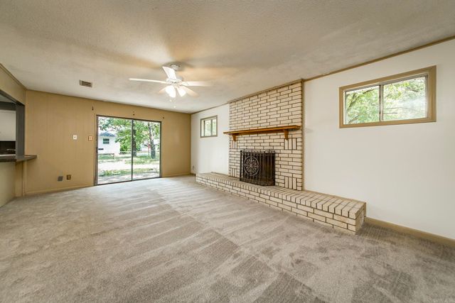 59 Wesley Dr, Sherwood, AR 72120