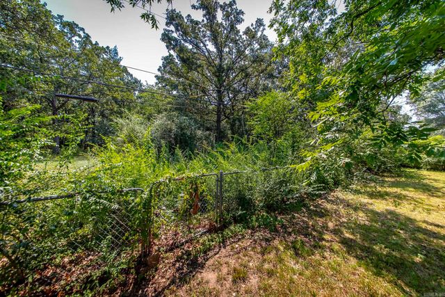 59 Wesley Dr, Sherwood, AR 72120