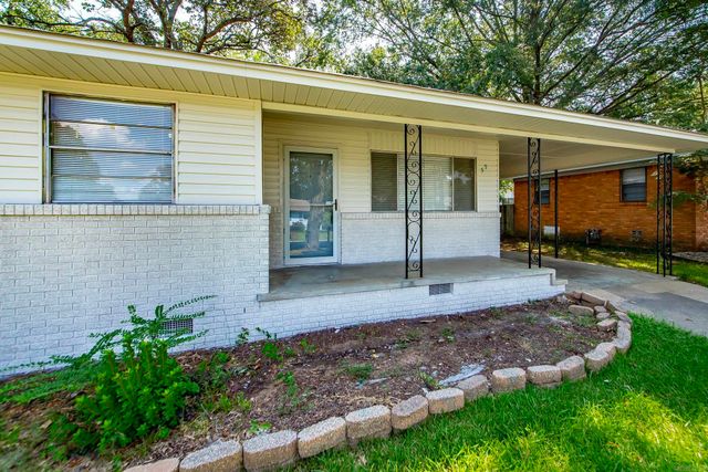 59 Wesley Dr, Sherwood, AR 72120