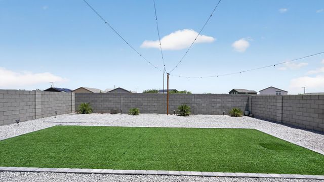 5667 S 243RD Drive, Buckeye, AZ 85326