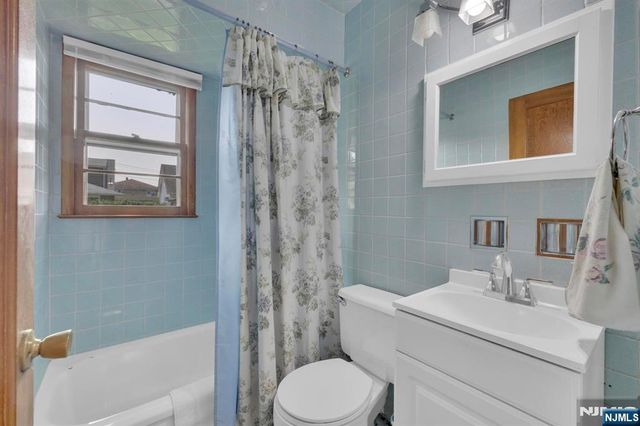 13 Wonham Street, Clifton, NJ 07013