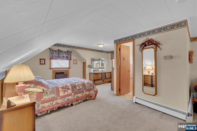 13 Wonham Street, Clifton, NJ 07013