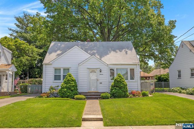 13 Wonham Street, Clifton, NJ 07013