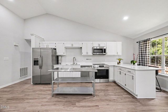 313 Steeple Road, Holly Springs, NC 27540
