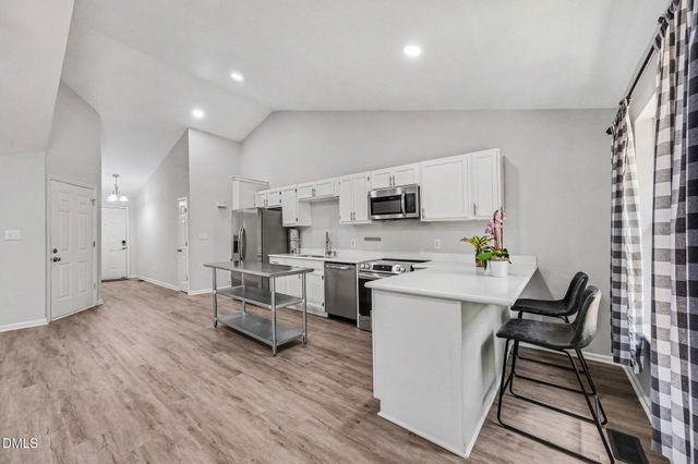 313 Steeple Road, Holly Springs, NC 27540