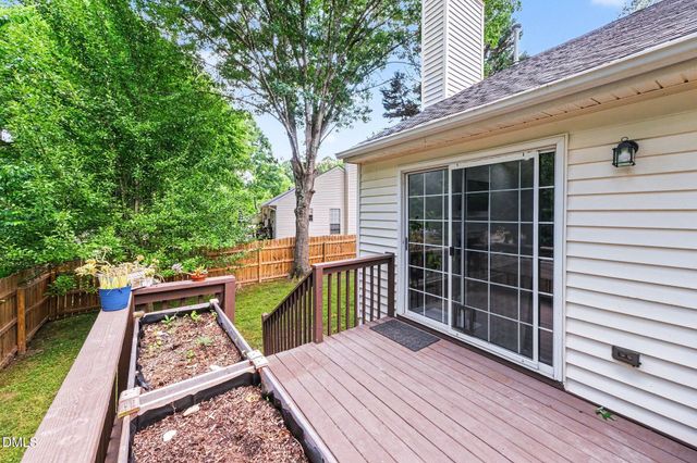 313 Steeple Road, Holly Springs, NC 27540