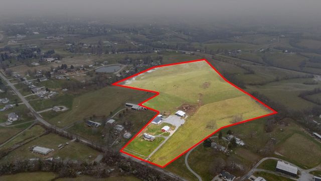 733 Richmond Rd Loop 1, Lancaster, KY 40444