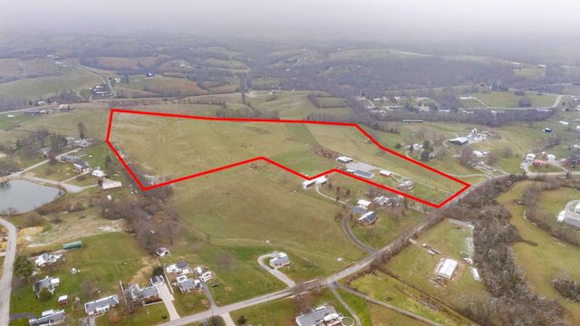 733 Richmond Rd Loop 1, Lancaster, KY 40444