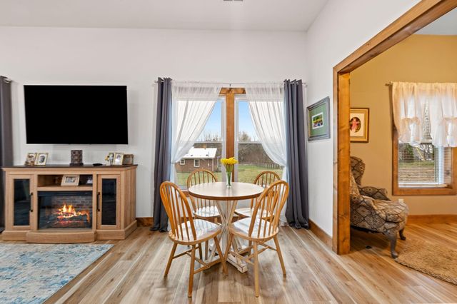 733 Richmond Rd Loop 1, Lancaster, KY 40444