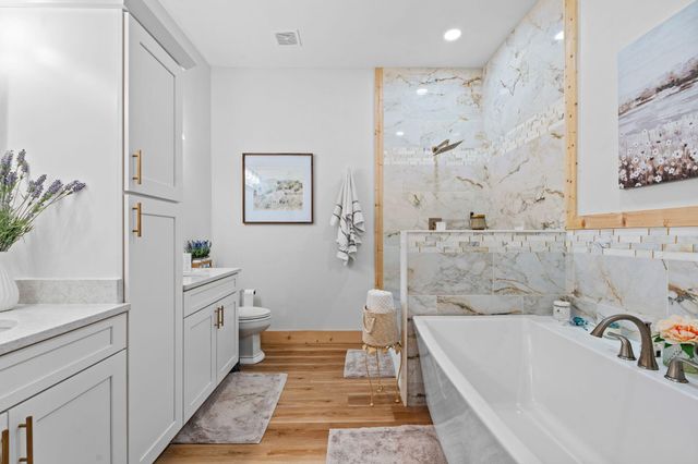 733 Richmond Rd Loop 1, Lancaster, KY 40444