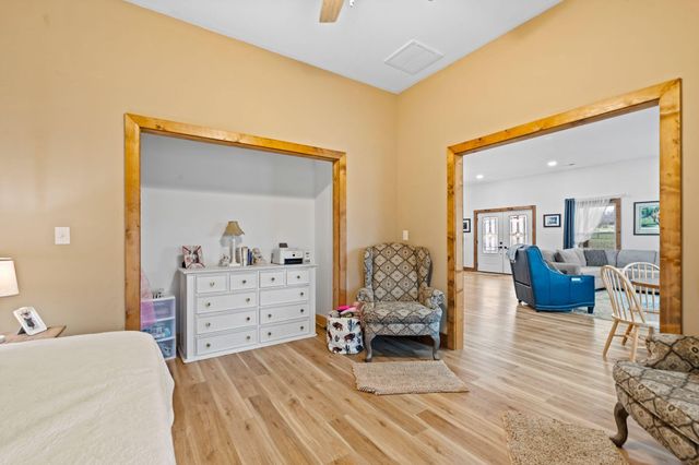 733 Richmond Rd Loop 1, Lancaster, KY 40444