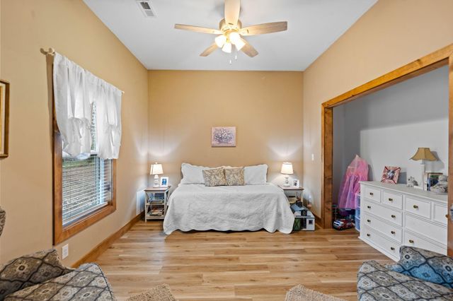 733 Richmond Rd Loop 1, Lancaster, KY 40444