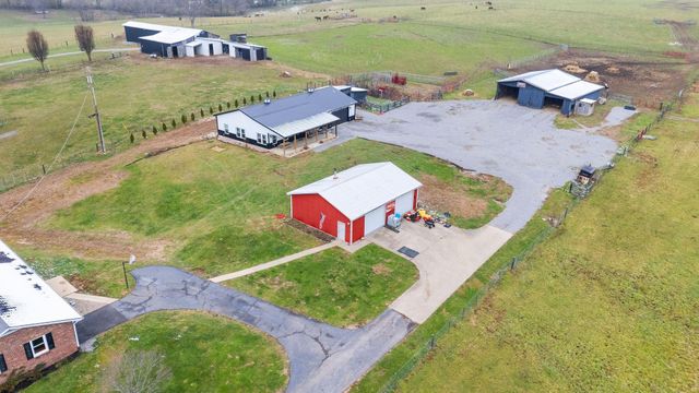 733 Richmond Rd Loop 1, Lancaster, KY 40444