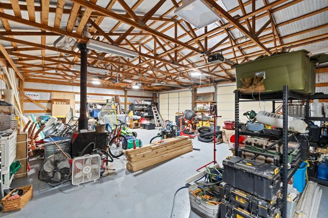 733 Richmond Rd Loop 1, Lancaster, KY 40444