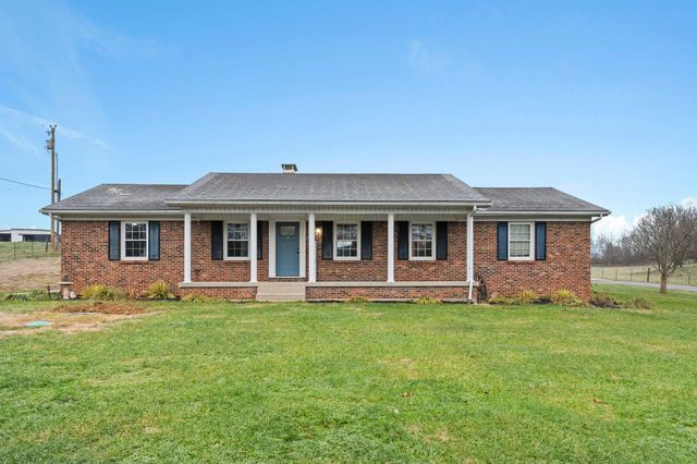 733 Richmond Rd Loop 1, Lancaster, KY 40444