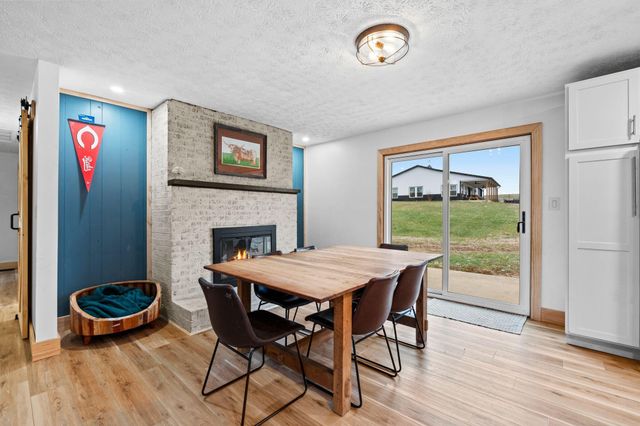 733 Richmond Rd Loop 1, Lancaster, KY 40444