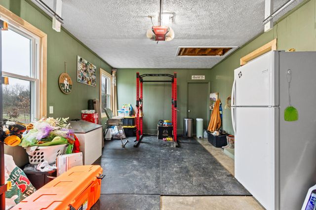 733 Richmond Rd Loop 1, Lancaster, KY 40444