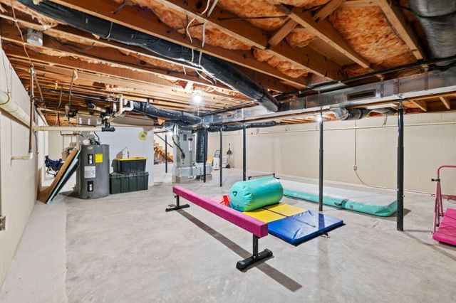 733 Richmond Rd Loop 1, Lancaster, KY 40444