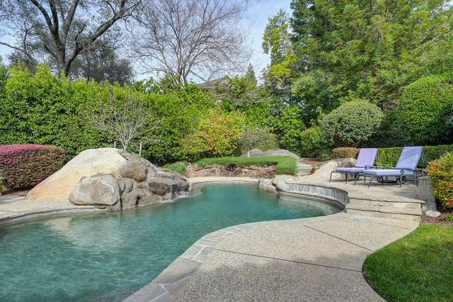 5876 Granite Hills Dr, Granite Bay, CA 95746
