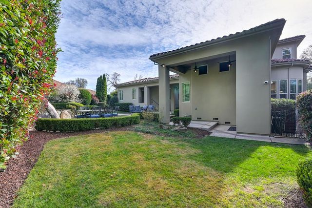 5876 Granite Hills Dr, Granite Bay, CA 95746