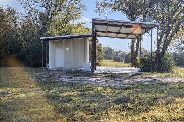 12038 County Road 112, Iola, TX 77861