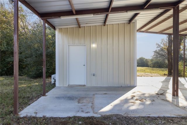 12038 County Road 112, Iola, TX 77861