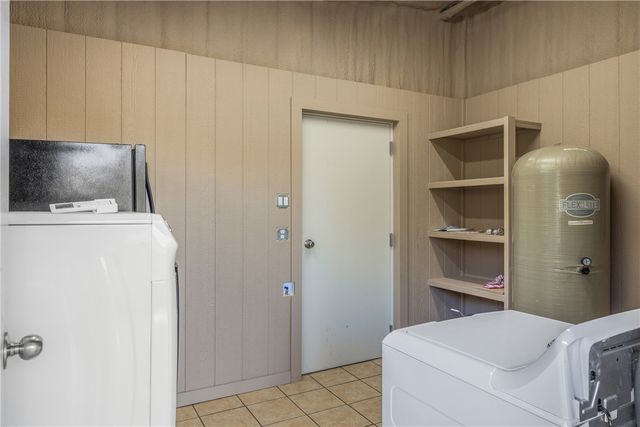 12038 County Road 112, Iola, TX 77861