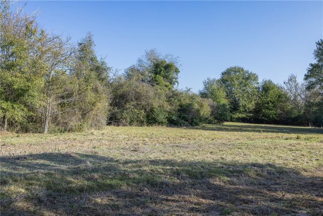 12038 County Road 112, Iola, TX 77861