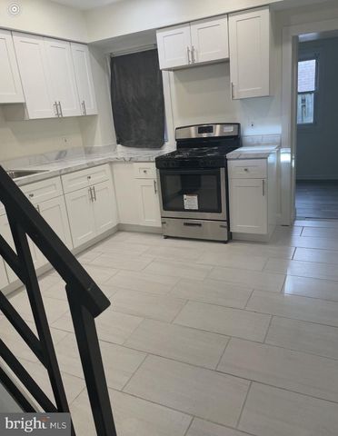 2141 N PALETHORP ST, Philadelphia, PA 19122