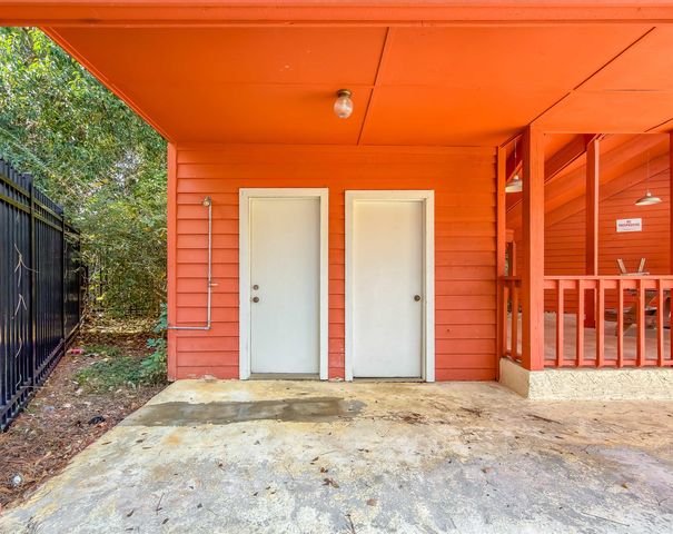 1104 Greentree Ct Apt L, Tallahassee, FL 32304